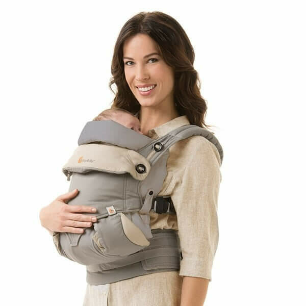 ERGObaby bundle of joy bæresele og babyindsats i et