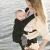 Ergobaby ADAPT - bæreselen der vokser med dit barn sort