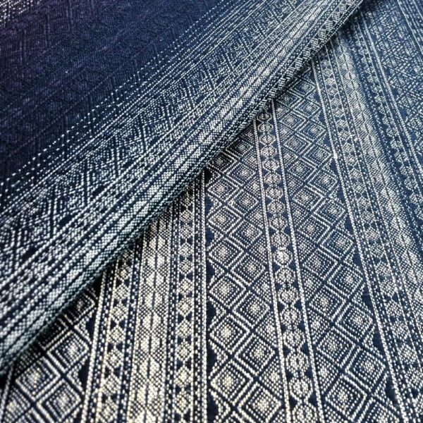 Didymos vikle med hamp - prima mønster. Dette er en heavy duty vikle