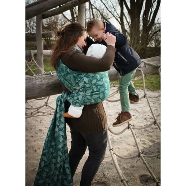 yaro vikle triskele dark green natural hemp