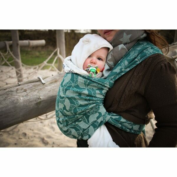 yaro vikle triskele dark green natural hemp