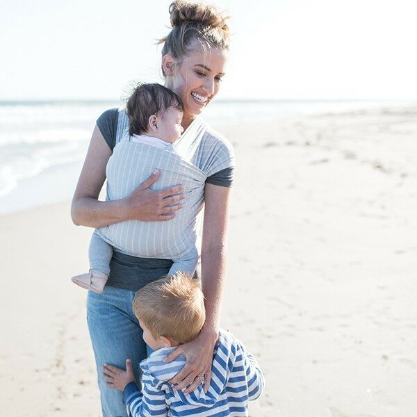 ERGObaby Aura strækvikle Grey Stribes