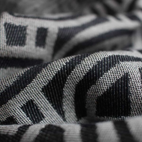 Yaro vikle Braid Black Natural Seacell