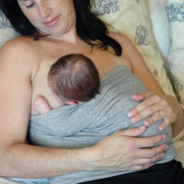 Vija design halterneck kangaroo tube grå amning