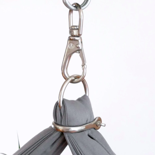 Slyngevuggen Original Grey fjedervugge hængevugge fra Natures Sway kæntringssikring