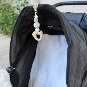 byBabyBubbles barnevognslegetøj Catching Snowflakes