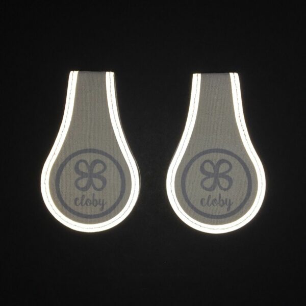 Cloby - Reflecting Canvas Clips