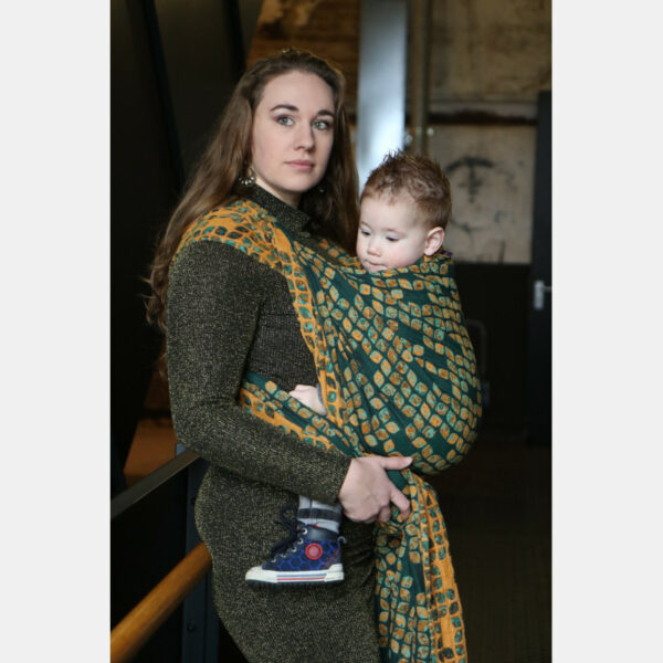 Fastvikle fra Yaro Petals Ultra Ocher Green Chenille SnegleHuset