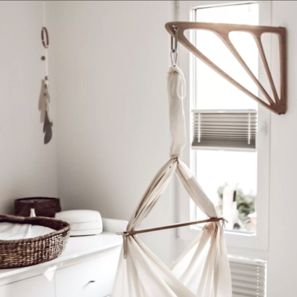 Nonomo Wallmount til hængevugge | SnegleHuset | Ekspert i slyngevugger